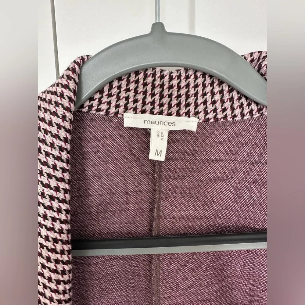 Blazer - Picture 3 of 4